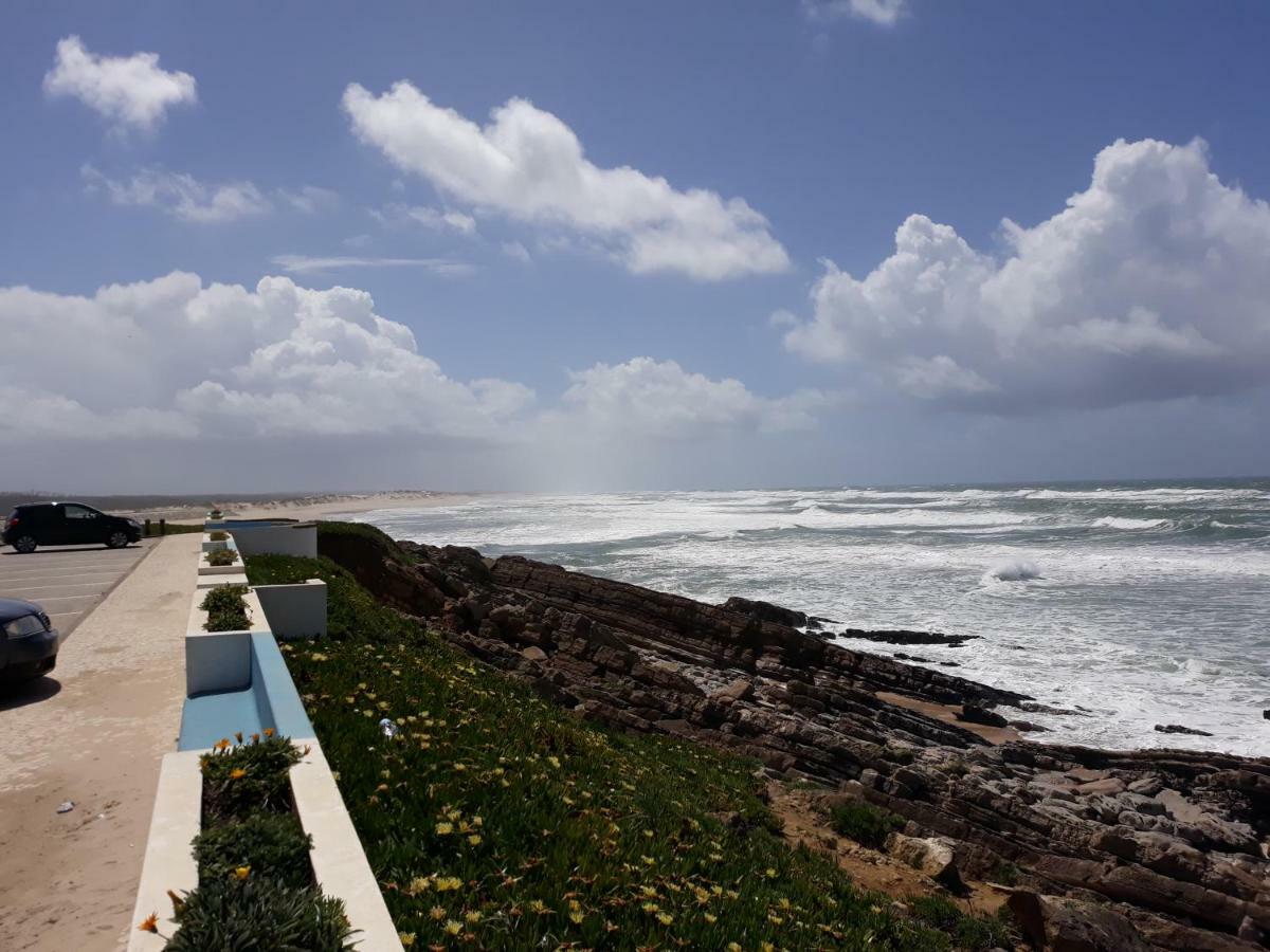 Praia Do Pedrogao Pedrogao  Exterior photo